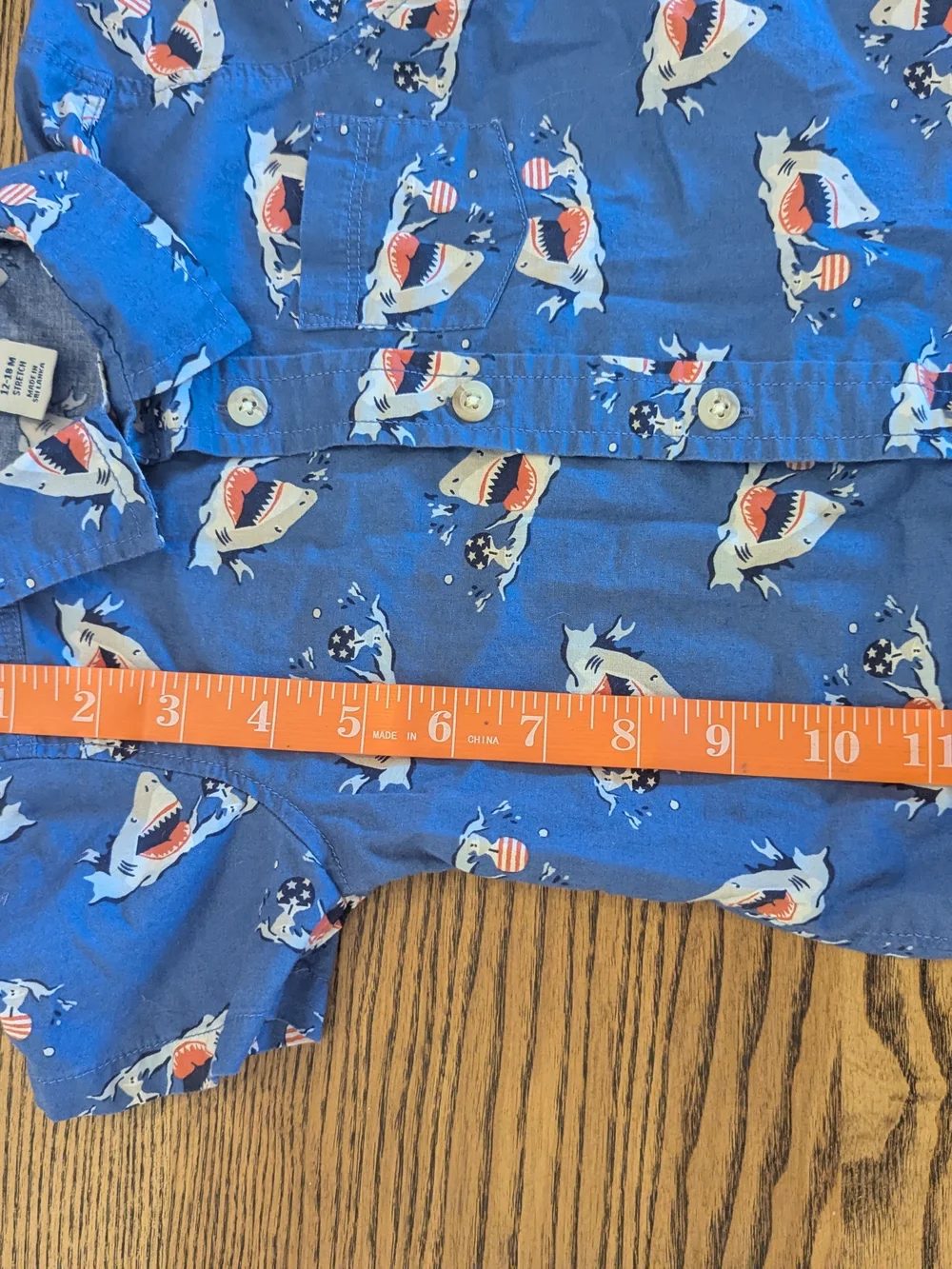 EUC Old Navy Baby Boy 18 Month Ping Pong Shark Short Sleeve Button Up Shirt
